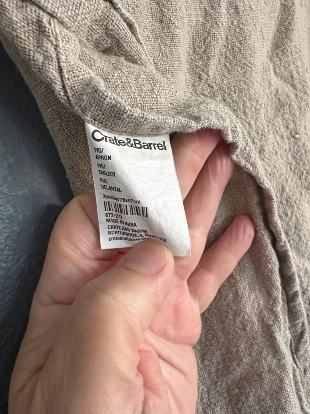 Crate & Barrel Discontinued 100% Linen Pig Half Apron - Neutral Cream